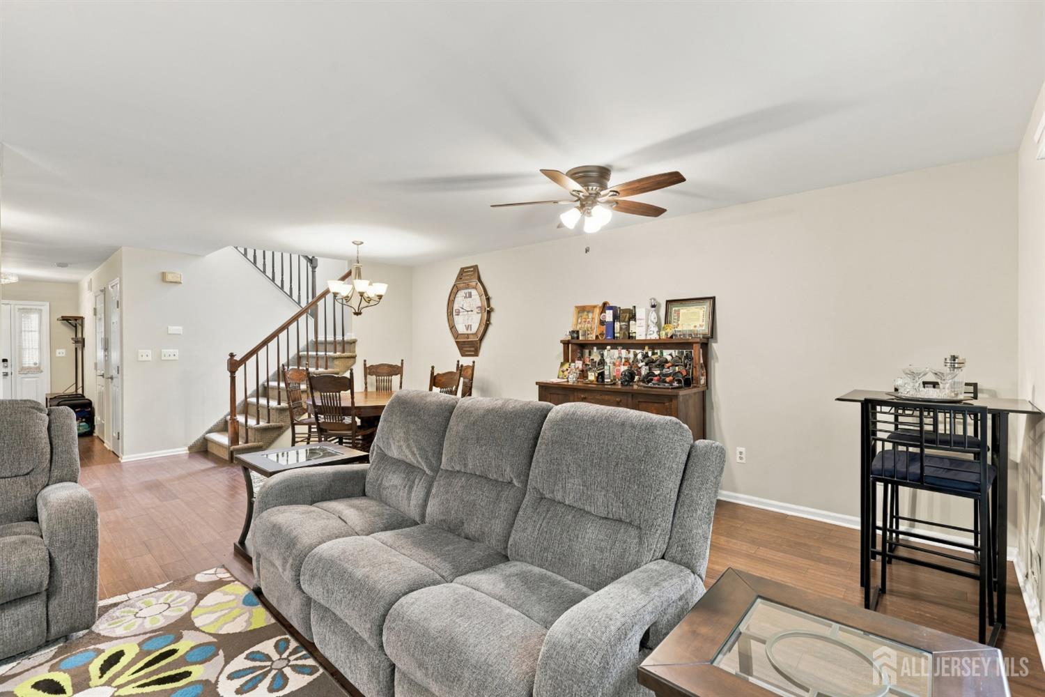 20 Parkside Drive Spotswood NJ 08884