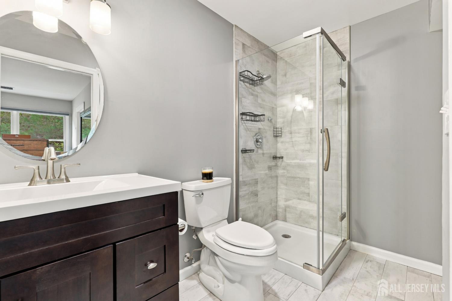 20 Parkside Drive Spotswood NJ 08884