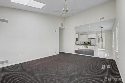 17 Umberland Place Monroe NJ 08831