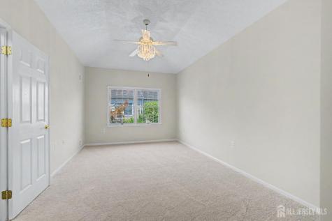 17 Umberland Place Monroe NJ 08831