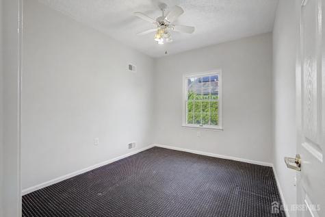 17 Umberland Place Monroe NJ 08831