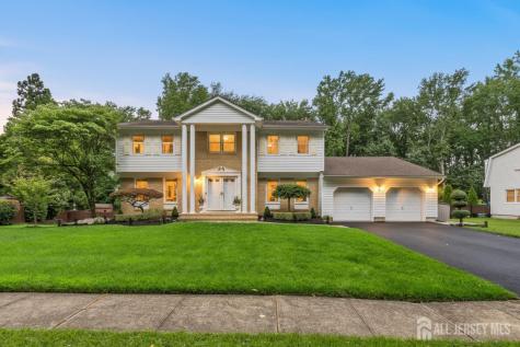 5 Brookside Circle Marlboro NJ 07746