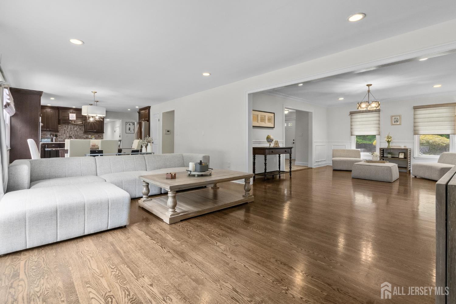 5 Brookside Circle Marlboro NJ 07746