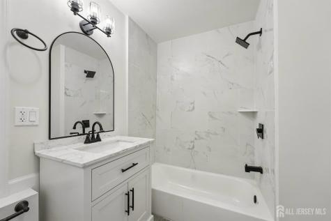 806 Benner Street Highland Park NJ 08904