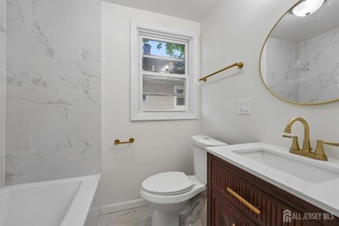 806 Benner Street Highland Park NJ 08904