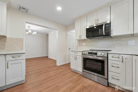 806 Benner Street Highland Park NJ 08904