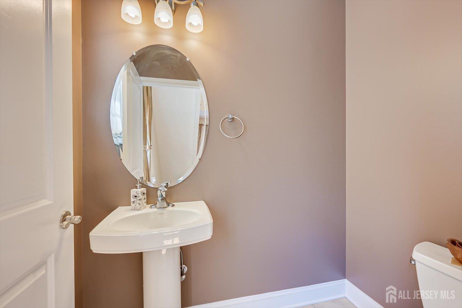 18 Lincoln Avenue Highland Park NJ 08904
