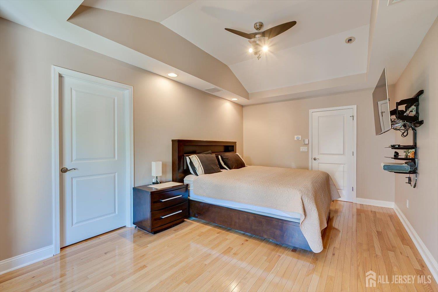 18 Lincoln Avenue Highland Park NJ 08904