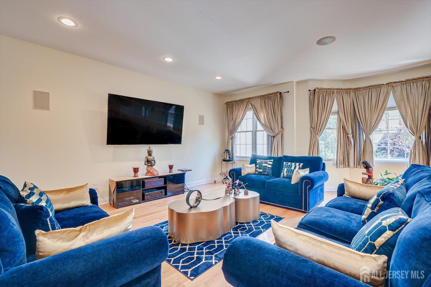 18 Lincoln Avenue Highland Park NJ 08904