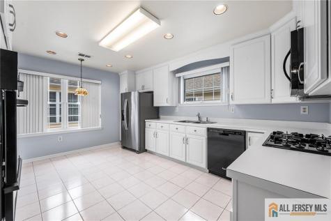 281 Mockingbird Drive Monroe NJ 08831