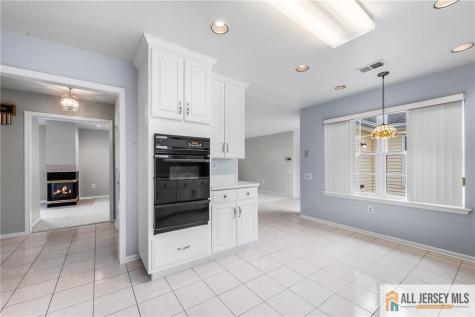 281 Mockingbird Drive Monroe NJ 08831