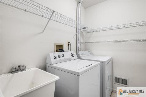 281 Mockingbird Drive Monroe NJ 08831