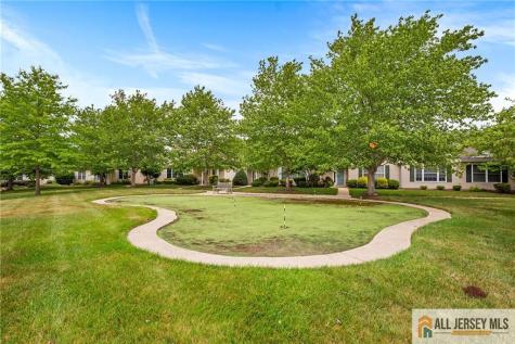281 Mockingbird Drive Monroe NJ 08831