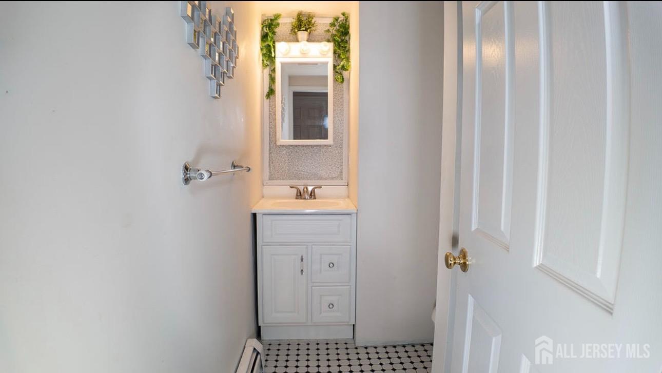 314 N Michigan Avenue Kenilworth NJ 07033