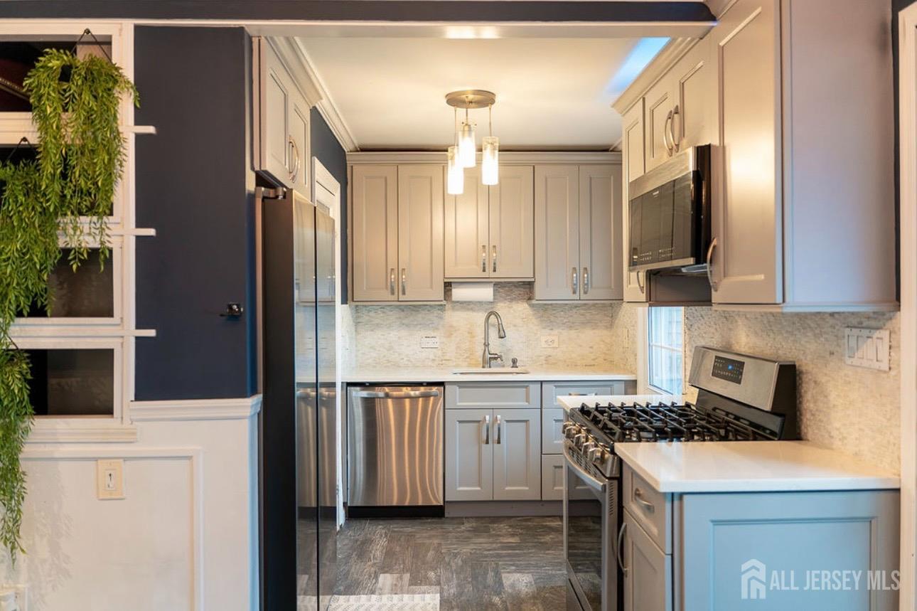 314 N Michigan Avenue Kenilworth NJ 07033