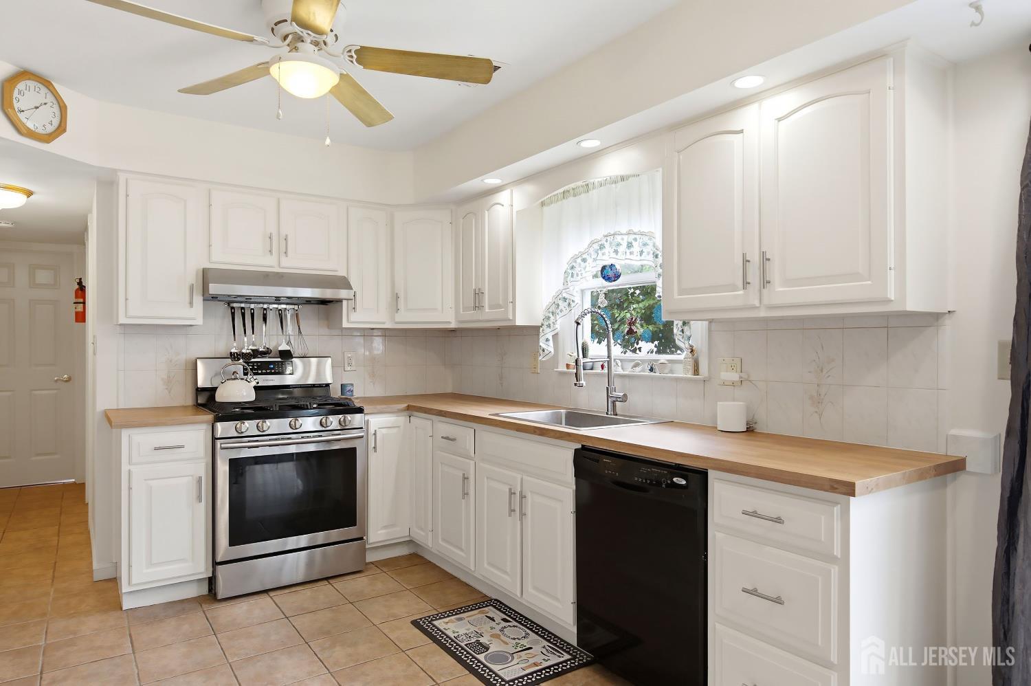 10 George Avenue Monroe NJ 08831