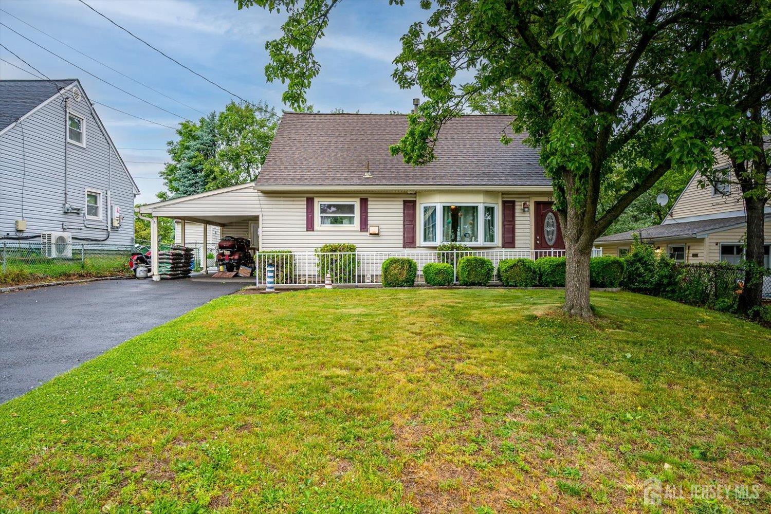 29 Kendall Drive Parlin NJ 08859