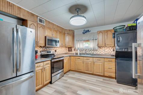 29 Kendall Drive Parlin NJ 08859