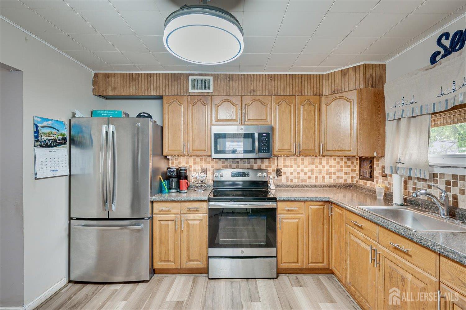 29 Kendall Drive Parlin NJ 08859
