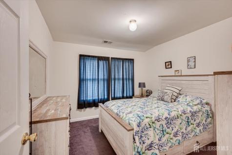 29 Kendall Drive Parlin NJ 08859