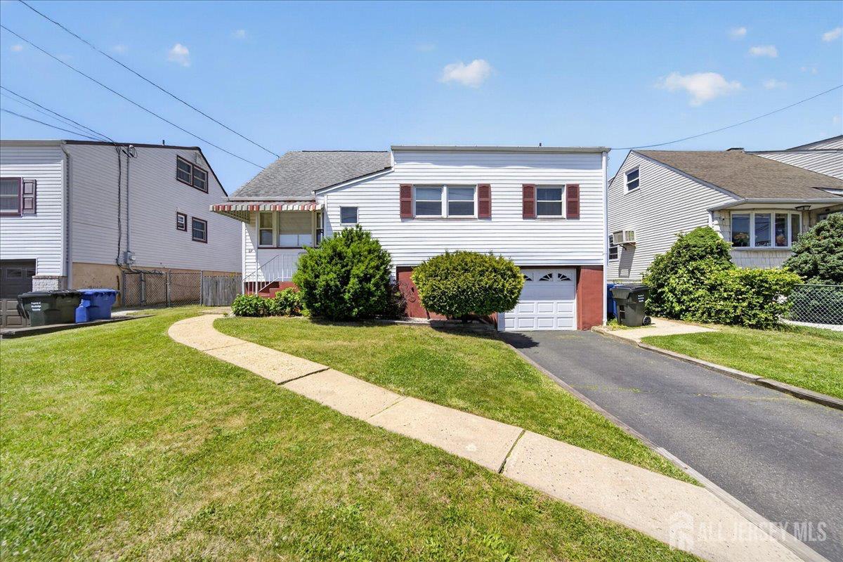 27 Concannon Drive Fords NJ 08863