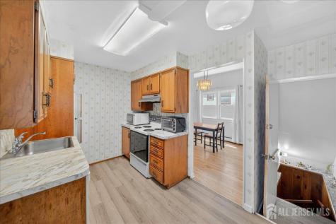 27 Concannon Drive Fords NJ 08863