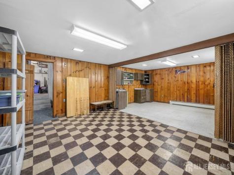 27 Concannon Drive Fords NJ 08863