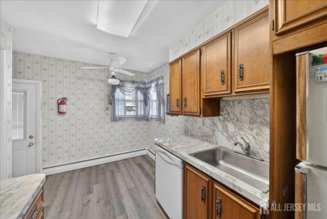 27 Concannon Drive Fords NJ 08863