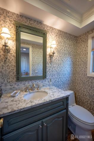 207 Grant Avenue Middlesex NJ 08846