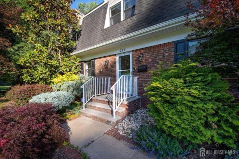 207 Grant Avenue Middlesex NJ 08846