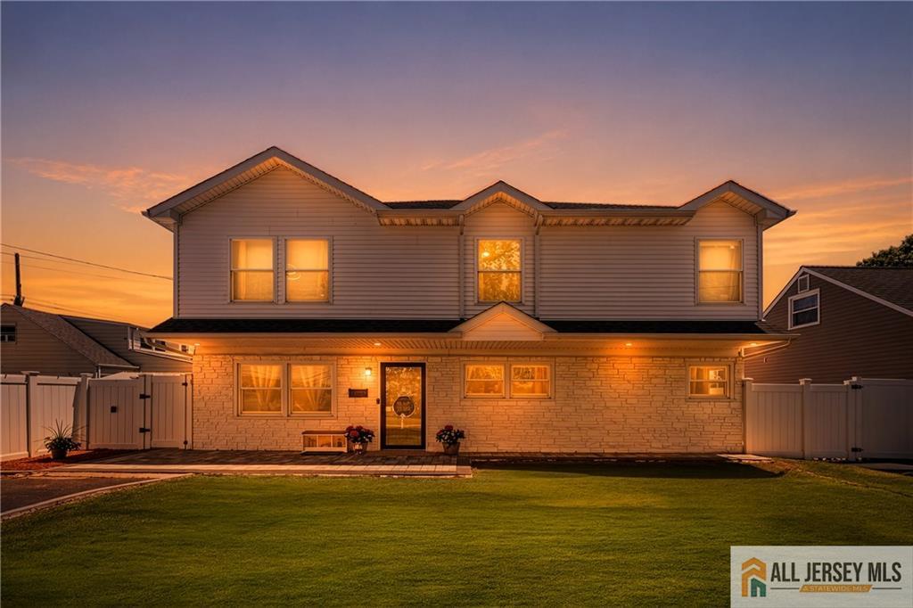 88 Leber Avenue Carteret NJ 07008