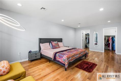 88 Leber Avenue Carteret NJ 07008
