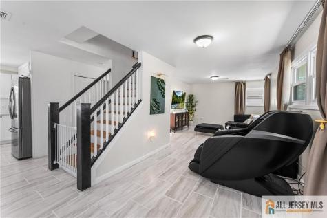 88 Leber Avenue Carteret NJ 07008
