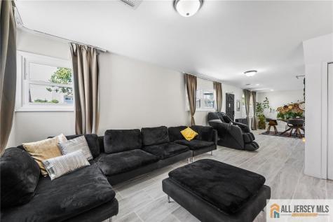 88 Leber Avenue Carteret NJ 07008