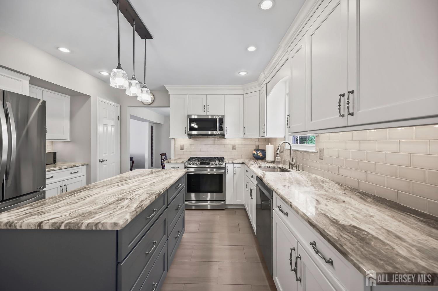 47 Higgins Road Old Bridge NJ 08857