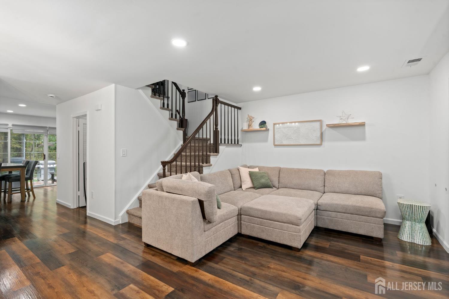 1309 Juniper Court South Brunswick NJ 08852