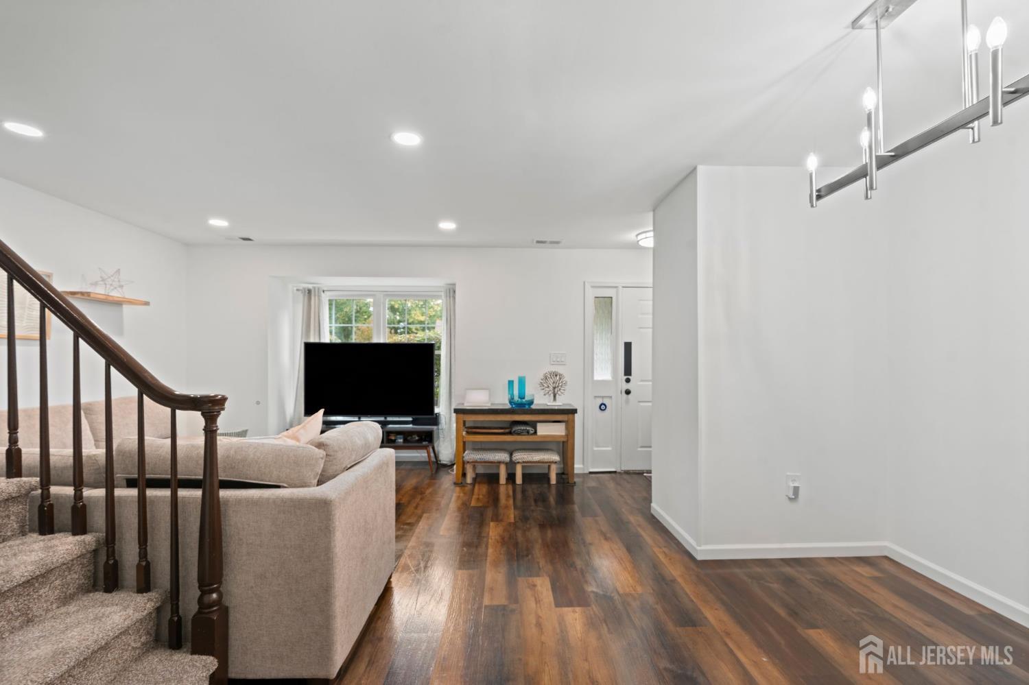 1309 Juniper Court South Brunswick NJ 08852