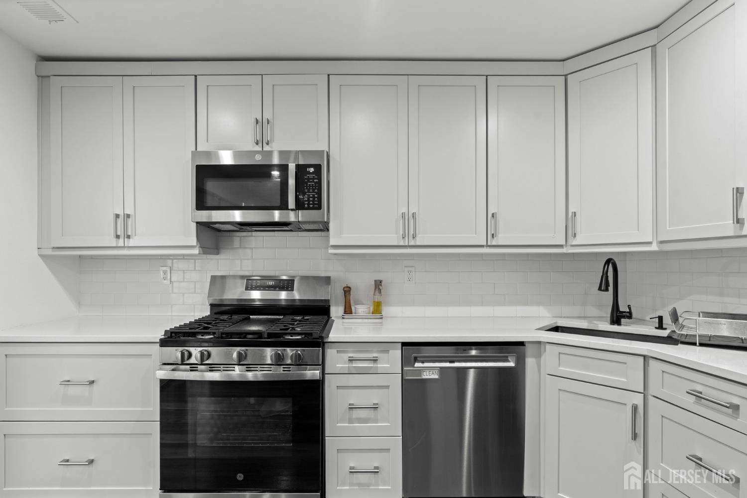 1309 Juniper Court South Brunswick NJ 08852