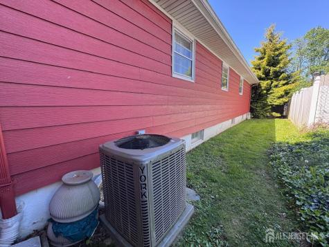17 Petty Avenue East Brunswick NJ 08816