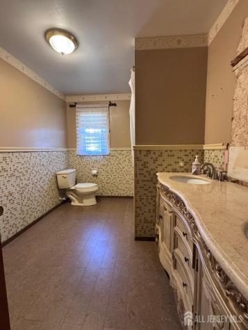 17 Petty Avenue East Brunswick NJ 08816