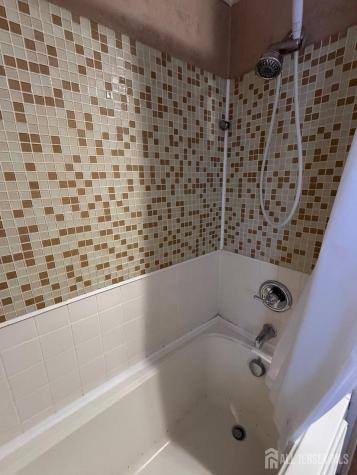 17 Petty Avenue East Brunswick NJ 08816
