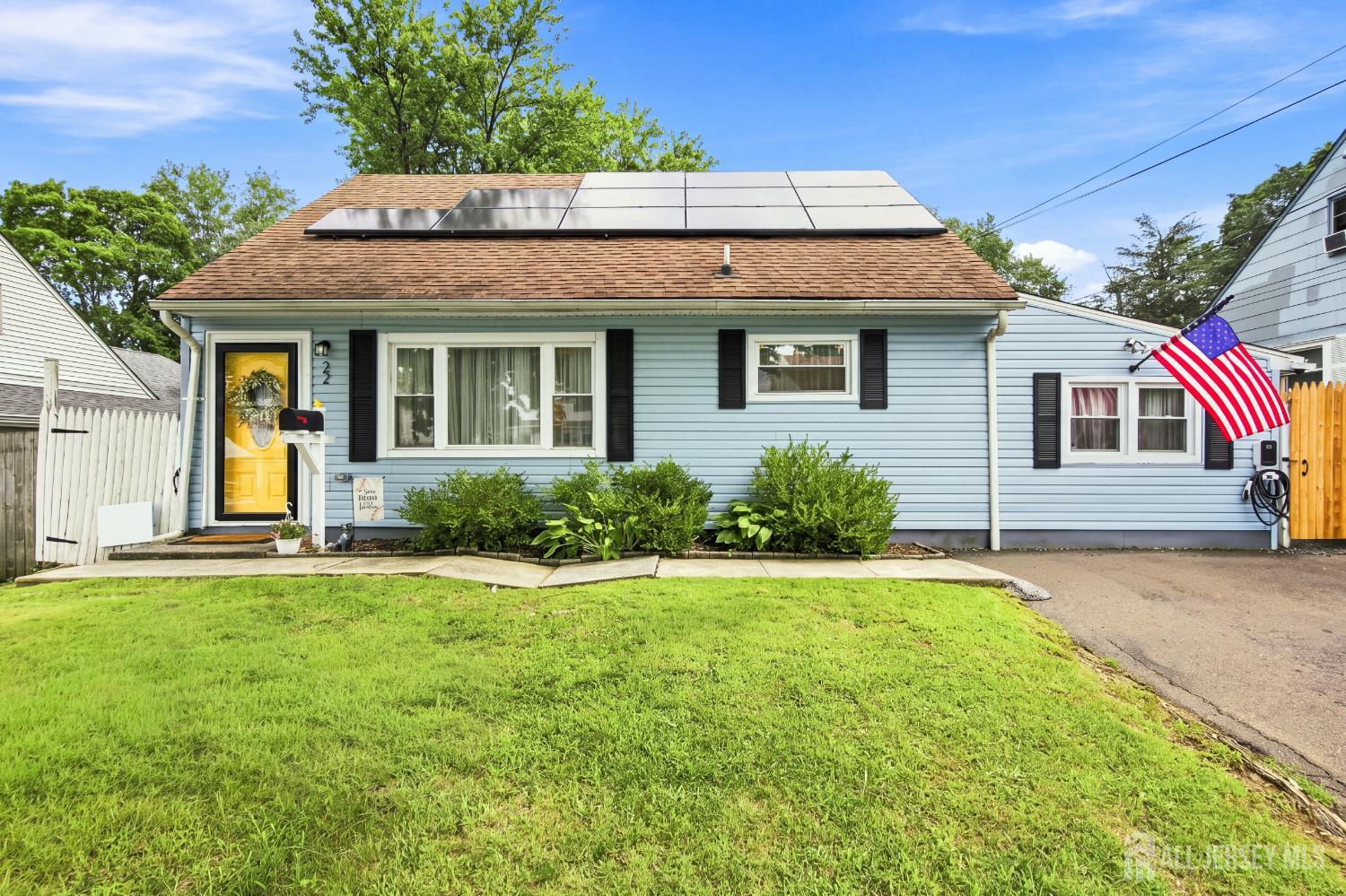 22 Elm Terrace Sayreville NJ 08859