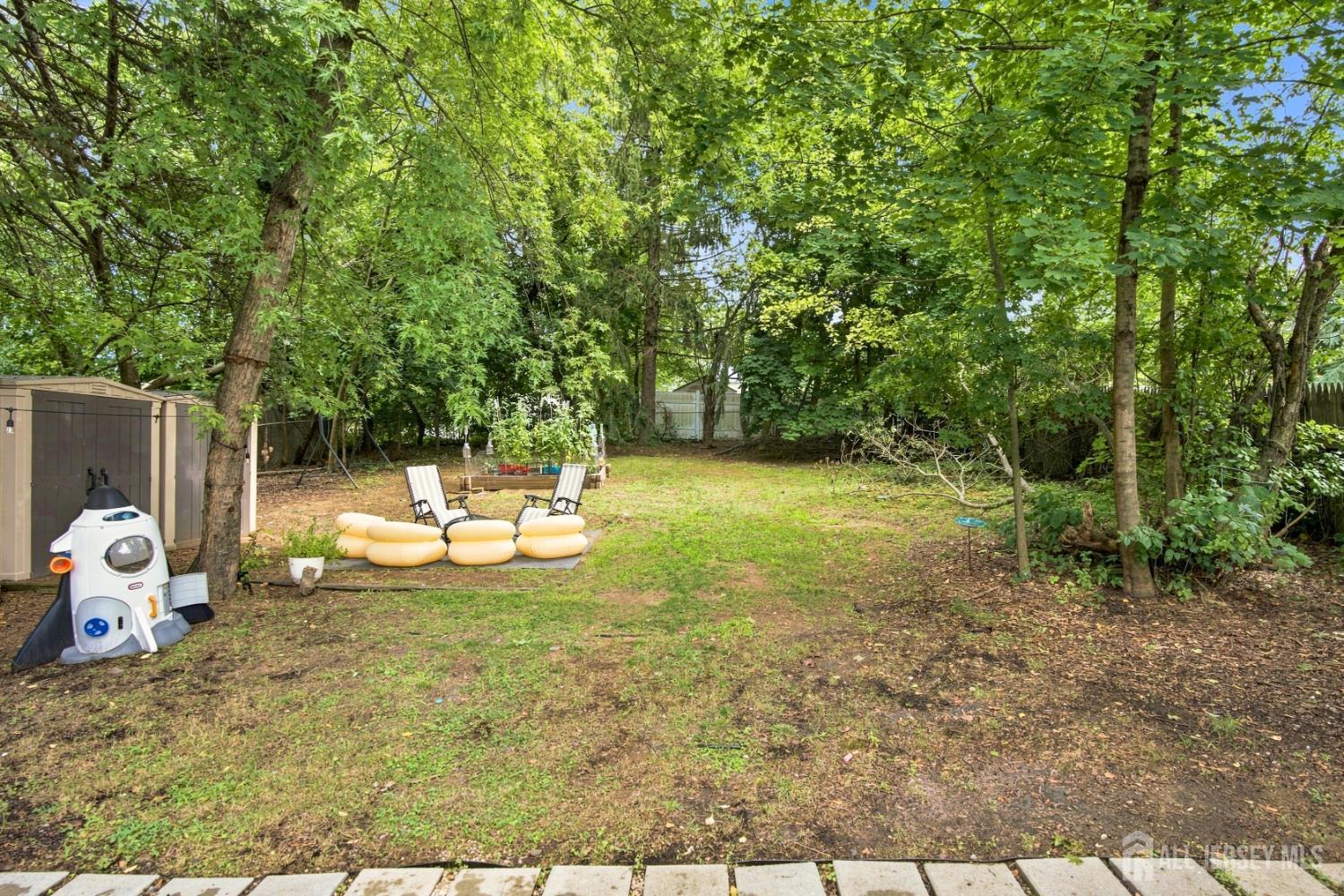 22 Elm Terrace Sayreville NJ 08859