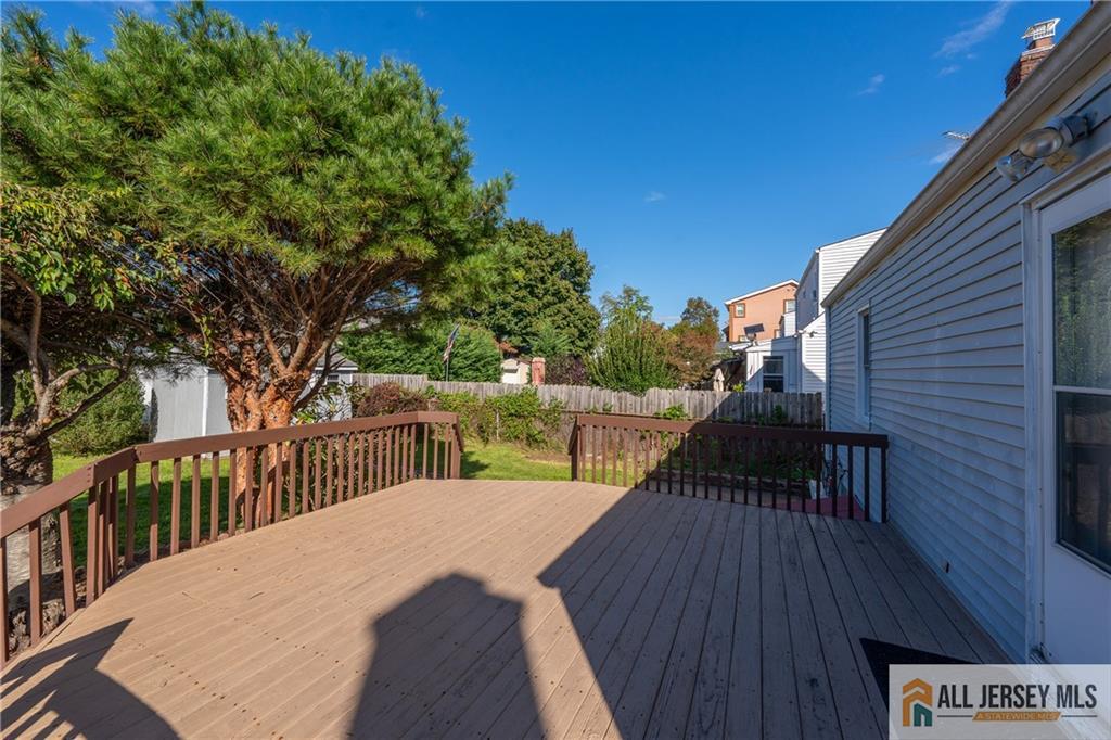 18 Roseland Place North Brunswick NJ 08902