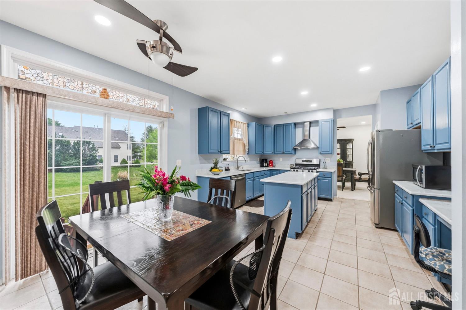 10 Julie Court Franklin NJ 08873