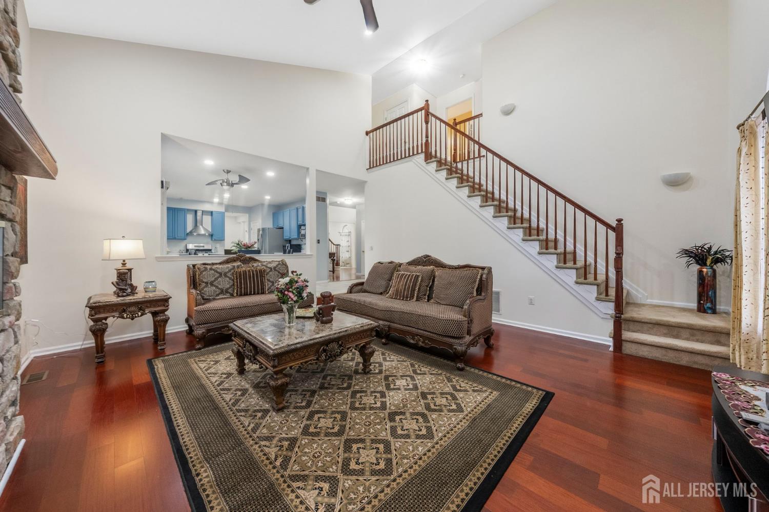 10 Julie Court Franklin NJ 08873