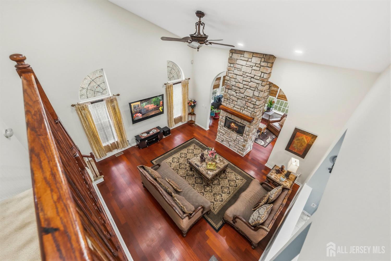 10 Julie Court Franklin NJ 08873