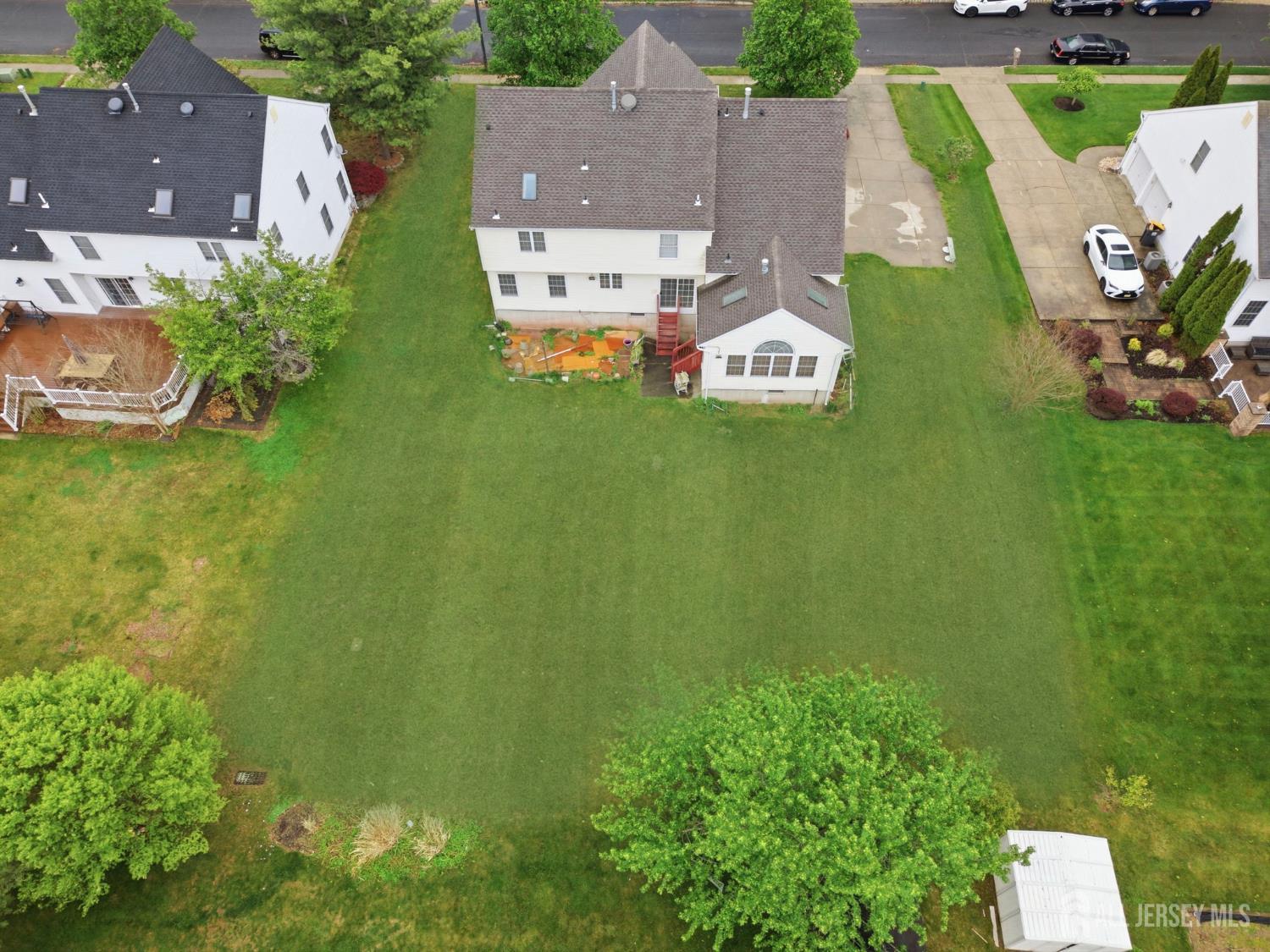 10 Julie Court Franklin NJ 08873