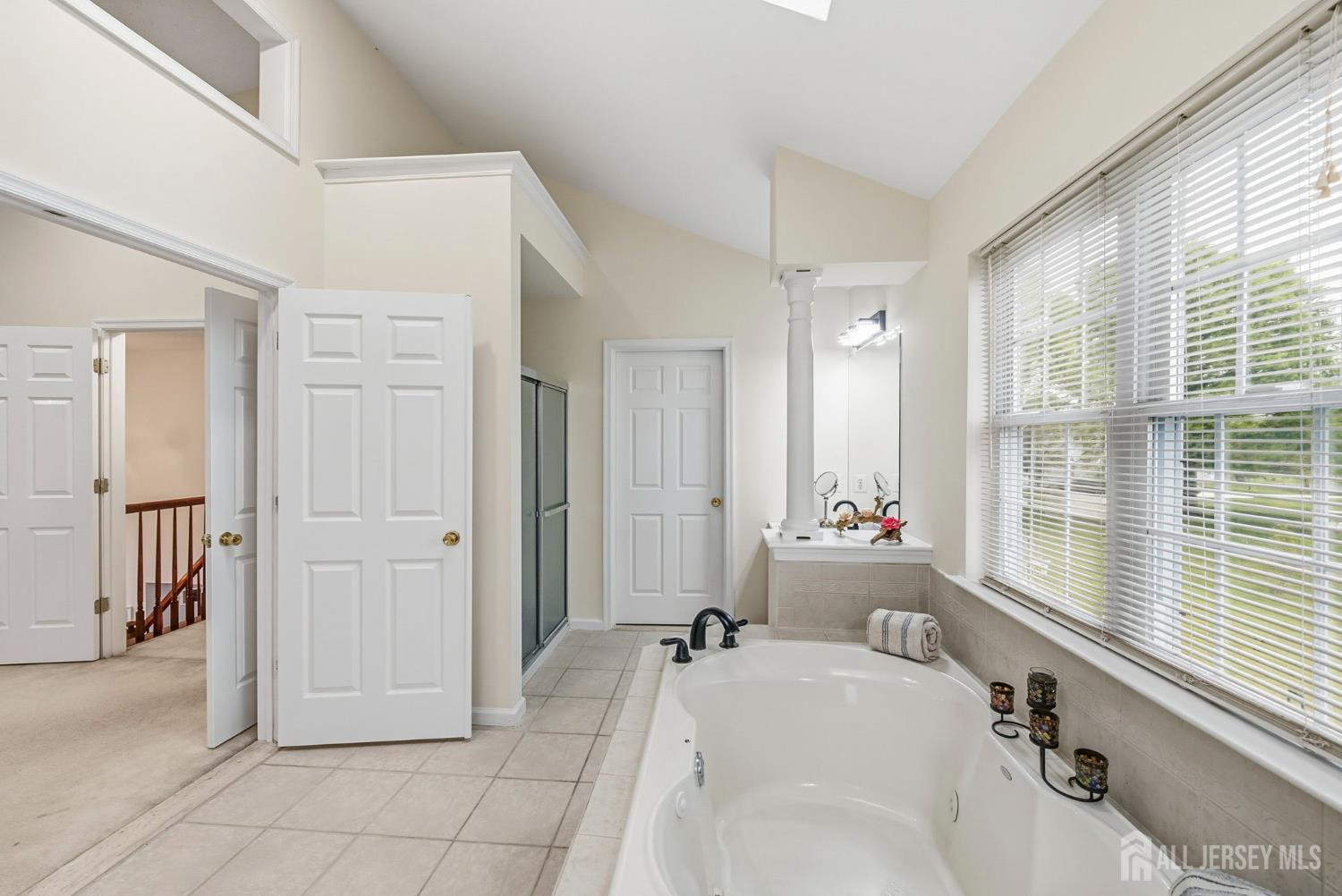 10 Julie Court Franklin NJ 08873