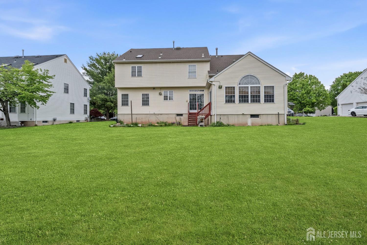 10 Julie Court Franklin NJ 08873